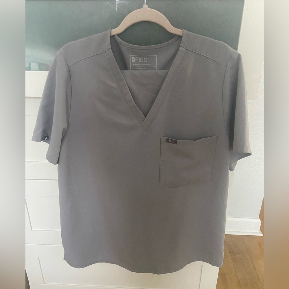 USED FIGS scrubs set